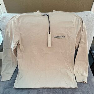 FEAR of GOD ESSENTIALS // ADULT LONGSLEEVE Crew Neck T-Shirt NEW! W/Tags!